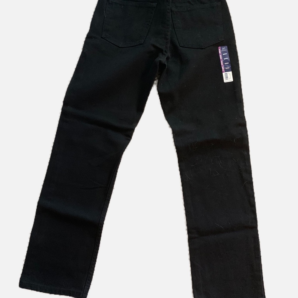 NWTs black jeans by George. Straight legs, button waist and zipper fly. 32x32. - Picture 2 of 8
